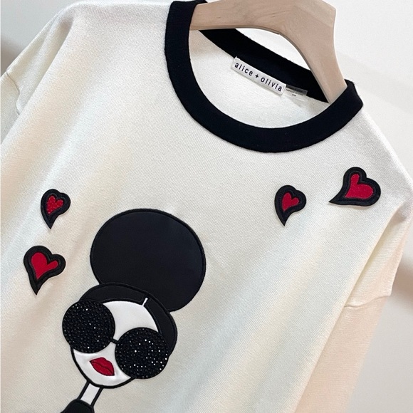 Alice + Olivia Cream and Black Graphic Sweater - Picture 3 of 7